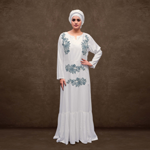 Kaftan en rayonne léger et respirant pour l'Aïd, coupe modeste avec détail de col minimaliste, manches longues et silhouette fluide longueur ras du sol - Product Image 3