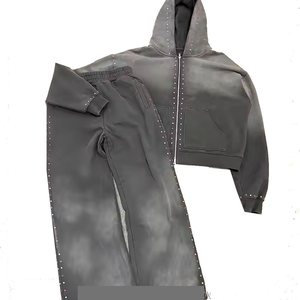 Conjunto Deportivo de 2 Piezas de Diseño Único Vintage para Invierno, Transpirable, con Estampado, Lavado Ácido, Pedrería, Tallas Grandes, Personalizado, con Cremallera - Product Image 1