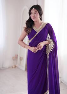 Sari prêt-à-porter de qualité supérieure pour grandes occasions, avec travail de sequins miroir et chemisier cousu, style indien richement orné. - Product Image 4