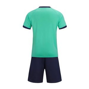 Meilleures ventes d'uniformes de football haut de gamme, kit personnalisé avec nom d'équipe, impression par sublimation, fabricant et fournisseur OEM ODM en gros - Product Image 2