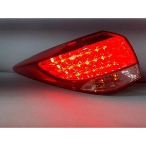 Luz trasera izquierda usada i40 924013Z010 - Product Image 2