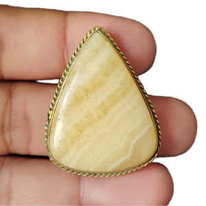 Cabujón de Ágata Amarilla con Ranuras de Latón, Cristal Curativo Increíble, Piedra Preciosa Suelta para la Fabricación de Joyas - Product Image 1