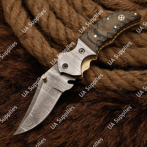 Cuchillo Táctico EDC de Acero de Damasco Personalizado, Cuchillo Plegable de Bolsillo - Mango Personalizable, para Camping y Caza, con Funda de Cuero, Venta al Por Mayor - Product Image 6