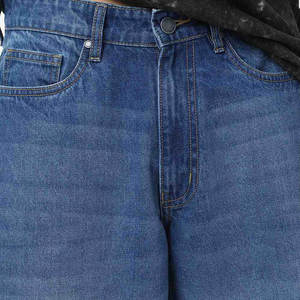 Shorts en jean pour homme au design minimaliste et épuré, style polyvalent, coutures renforcées, durabilité accrue - Product Image 6