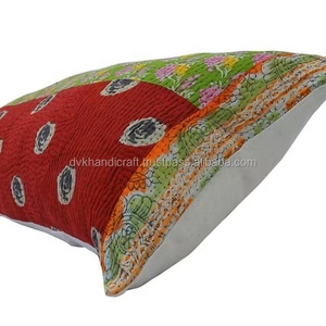 Taie d'oreiller Kantha imprimée en coton de Style Boho fait à la main de haute qualité oreillers carrés brodés pour une utilisation décorative à l'hôpital - Product Image 5