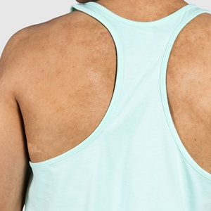 Camiseta sin mangas de algodón verde menta sólido personalizada para hombre, cuello redondo, informal, transpirable, de punto, para entrenamiento y gimnasio - Product Image 4