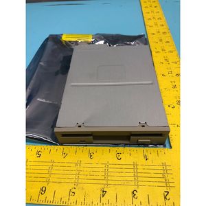 TEAC 193077A2-91 ฟลอปปี้ดิสก์ไดรฟ์, 169837 - อุปกรณ์และอะไหล่เซมิคอนดักเตอร์ระดับโลกที่เชื่อถือได้ที่ - Product Image 1