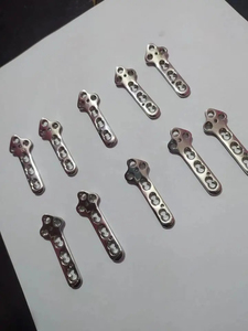 ชุดอุปกรณ์ฝังในกระดูกแบบล็อค TPLO สำหรับสัตว์ ขนาด 2.4 มม. ขวา ซ้าย อุปกรณ์ศัลยกรรมกระดูก 10 ชิ้น ยี่ห้อ SureMed Instruments - Product Image 3