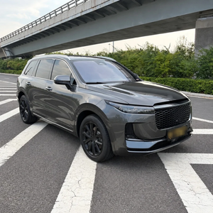 Li Auto ONE 2023, SUV EREV de 6 Asientos, 27520 KM de Kilometraje, Motor Dual 1.2T, Tracción en las Cuatro Ruedas, Venta al Por Mayor - Product Image 2