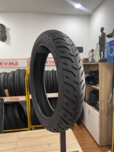 ยางรถจักรยานยนต์สีดำใหม่ทนทาน KUMA K279 ผลิตในเวียดนาม ยางธรรมชาติ + ไนลอน  4PR/6PR/8PR 20000 กม. รับประกัน 12 เดือน - Product Image 5