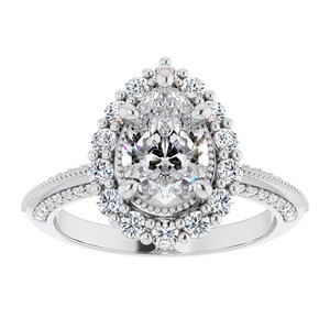 Anillo de Compromiso y Promesa de Lujo para Mujer, con Moissanita Corte Pera, Plata de Ley 925, Chapado en Oro - Product Image 1