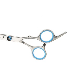 Ciseaux de coiffure professionnels de haute qualité, lame affûtée, acier inoxydable, outil de coupe de cheveux pour salons, vente en gros - Product Image 3