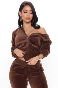 High Quality Plush Velvet Women Two Piece Tracksuit Set <b>Full</b> <b>Zip</b> <b>Hoodie</b> and Drawstring Joggers Sweatpants Breathable Tracksuit - Product Image 3