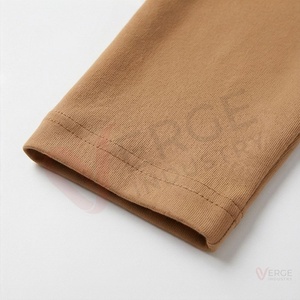 Ensemble de yoga 2 pièces pour femme, marron et blanc, avec haut court asymétrique dos nageur color block et leggings taille haute - Product Image 6