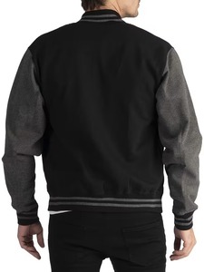 เสื้อแจ็คเก็ตเบสบอลแบบ Letterman สีดำเทา ปักลายตามสั่ง สำหรับผู้ชาย ผ้าฝ้าย 100% ระบายอากาศได้ดี เป็นมิตรกับสิ่งแวดล้อม สไตล์ High Street รับผลิตแบบ OEM - Product Image 6
