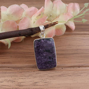 Collar Fino Vintage Hecho a Mano con Dijes de Charoita Natural y Plata de Ley 925 con Baño de Platino para Aniversario - Product Image 2