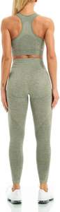 ชุดโยคะแบบไร้ตะเข็บสำหรับผู้หญิง เสื้อชั้นในกีฬาแบบสปอร์ตบรา กางเกงเลกกิ้งระดับกลางน่อง  รับผลิตแบบ OEM ODM พร้อมสกรีนโลโก้ ขายดี ชุดออกกำลังกาย 2 ชิ้น ระบายอากาศได้ดี ความยาวระดับเข่า - Product Image 2