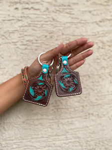 Porte-clés en cuir taillé sculpté à la main Porte-clés en cuir de forme exotique mignon Accessoires en cuir taillé Porte-clés mignons pour unisexe - Product Image 2