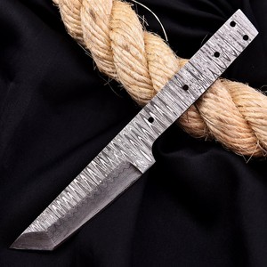 Cuchillo Tanto de Acero de Damasco en Blanco para Forjar, Hoja Completa, Kit de Cuchillo de Caza de Hoja Fija Personalizado OEM/ODM - Product Image 3