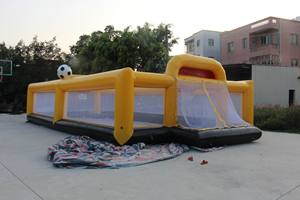 Cancha de Fútbol Inflable en Oferta, Material de PVC, Capacidad para 1000 kg y 16 Personas, para Entretenimiento Comercial al Aire Libre - Product Image 4