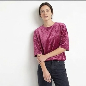 T-shirt en velours à manches courtes pour femme, doux et confortable, coupe décontractée, col rond, t-shirts en velours pour femmes - Product Image 5