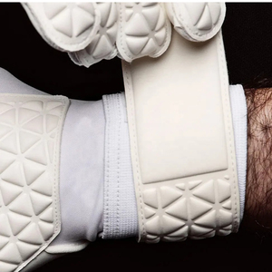 Guantes de Portero de Diseño Nuevo con Impresión por Sublimación para Porteros, Artículos Deportivos Profesionales - Product Image 5