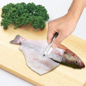 Pince à poisson inclinée en acier inoxydable avec poignée ergonomique pour retirer les os, compatible lave-vaisselle, ustensiles de cuisine - Product Image 6