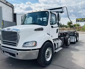 รถบรรทุก Freightliner S M2 112 Tri Axle Roll Off 8*4 เกียร์อัตโนมัติ น้ำมันดีเซล มือสอง ขายดี - Product Image 1
