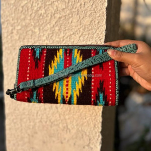 Bolso de mano de cuero de tela azteca occidental para mujer, monederos multicolores, monederos únicos de cuero acolchado azteca, novedad - Product Image 2