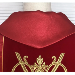 Nouvelle chasuble de prêtre en satin rouge de qualité supérieure avec broderie dorée sur le devant et ornementation 2026, sur mesure, nouveau design, chasuble brodée - Product Image 5