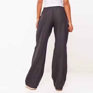 Ensemble coupe-vent unisexe léger pour femme : veste à capuche imperméable oversize et pantalon de jogging taille haute – Tenue d'extérieur deux pièces - Product Image 4