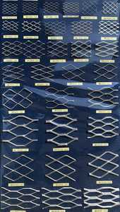 Galvanized Diamond Aperture Metal Panel Zinc Protected Diamond Steel Screen Industrial Galvanized Rhomboid Mesh Sheet GI Mesh - Product Image 4