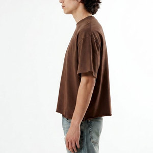 เสื้อยืดทรงบ็อกซี่สำหรับผู้ชายสุดเทรนดี้ เนื้อผ้าคอตตอนหนานุ่ม สวมใส่สบาย ทรงหลวมลำลอง เหมาะสำหรับแฟชั่นสตรีทแวร์สมัยใหม่และสวมใส่สบายในชีวิตประจำวัน - Product Image 3