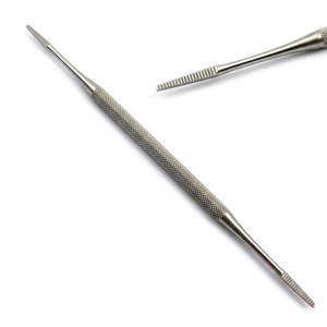Lime à ongles et éliminateur de callosités pour manucure et pédicure, outil de soin des ongles et des pieds en acier inoxydable pour le nettoyage et le limage des ongles des pieds - Product Image 1