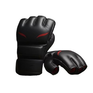 Gants de boxe Muay Thai et MMA en cuir PU personnalisés de haute qualité, légers, respirants et à lacets pour les arts martiaux et la boxe - Product Image 1