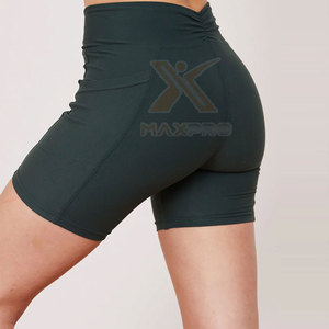 Shorts de Compresión de Alta Calidad para Mujer, Tallas Grandes, Cintura Elástica, Transpirables, Hechos de Poliéster - Product Image 2