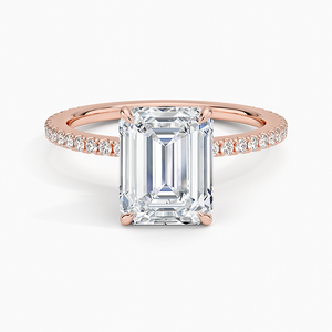 Anillo de Compromiso Solitario con Moissanita de Corte Esmeralda de 2 Quilates y Halo Oculto - Product Image 5