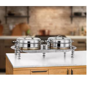 หม้ออุ่นอาหารทรงกลมสแตนเลสสีเงินขายดี พร้อมขาตั้งและฝาปิด หม้ออุ่นอาหารตกแต่งแบบขัดเงา สำหรับโรงแรมและบ้าน - Product Image 1