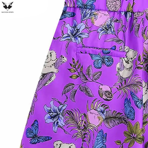 Conjunto de 2 Piezas para Mujer con Estampado Floral Morado, Top Holgado con Cuello Camisero y Botones al Frente, Atuendo Casual de Verano - Product Image 5