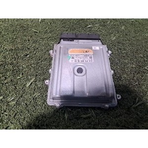ECU และโมดูลคอมพิวเตอร์มือสองสำหรับรถยนต์ E-class รุ่น A2769004600 - Product Image 3