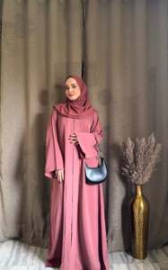 Abaya Larga de Poliéster Ligero y Transpirable con Cuello en V, Adornada con Cuentas y Lentejuelas, para Eid, Ramadán o Uso Diario - Product Image 2