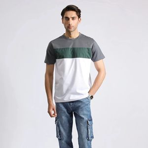 Camiseta casual de algodón de manga corta con logo personalizado, corte regular, estilo urbano, unisex. - Product Image 1