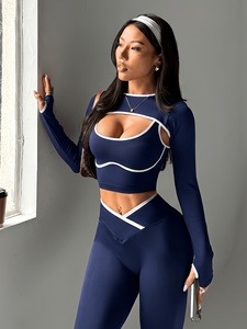Ensemble de yoga trois pièces pour femmes, leggings slim, soutien-gorge de sport, veste, vêtements de sport pour l'entraînement et la remise en forme - Product Image 4
