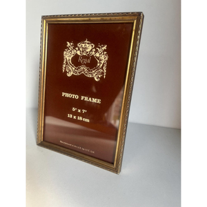 Premium Classic Luxury Design <b>Gold</b> Color Photo <b>Frame</b> for Elegant Vintage Aesthetic Home and Office Tabletop Decoration Supply - Product Image 6