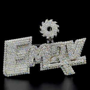 Colgante personalizado de moissanita VVS, colgante de doble capa con nombre inicial único, colgante de letra, joyería personalizada de Hip Hop PARA EL A-Z - Product Image 1