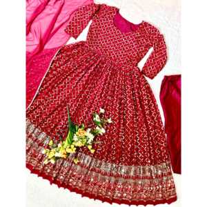 Vestido Anarkali Rojo de Diseñador Kavya Fab con Pantalón y Dupatta para Fiestas Indias/Pakistaníes Hecho de Poliéster - Product Image 4