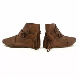 Botas Medievales de Cuero Genuino Hechas a Mano, Auténticas Calzado Histórico Renacentista para Representaciones Históricas, Disfraces de Halloween y Navidad - Product Image 1