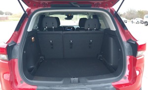 เชฟโรเลต เทรลเบลเซอร์ LS FWD SUV รุ่นดีลักซ์ ลักชัวรี ปี 2026 พร้อมเกียร์อัตโนมัติ เบาะหนัง ไฟหน้า LED - Product Image 2