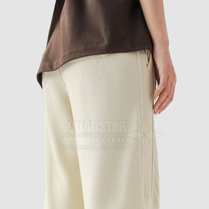 กางเกงวอร์มผู้ชาย QUADSTAR APPARELS รุ่น QSA-SP-030 ไซส์ใหญ่ ระบายอากาศได้ดี เป็นมิตรกับสิ่งแวดล้อม ผลิตจากโพลีเอสเตอร์/ผ้าฝ้าย ปิดเชือกผูกด้านข้าง - Product Image 6