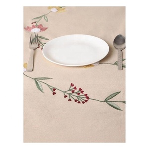 Mantel de lino gris Bordado único Estilo con borlas 100% Algodón orgánico Moda para fiestas Envío internacional disponible - Product Image 6